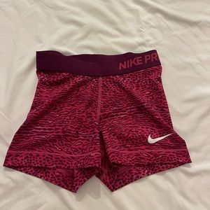 Nike Pros, pink cheetah